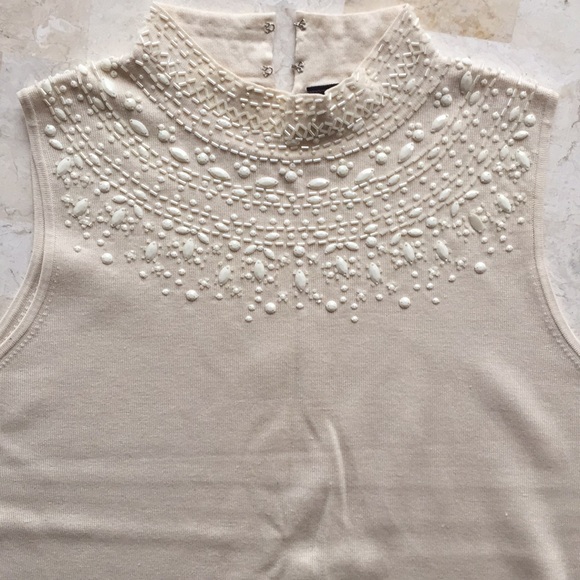 Liz Claiborne Sweaters - Liz Claiborne Beaded Ivory Silk-blend Sweater.1851